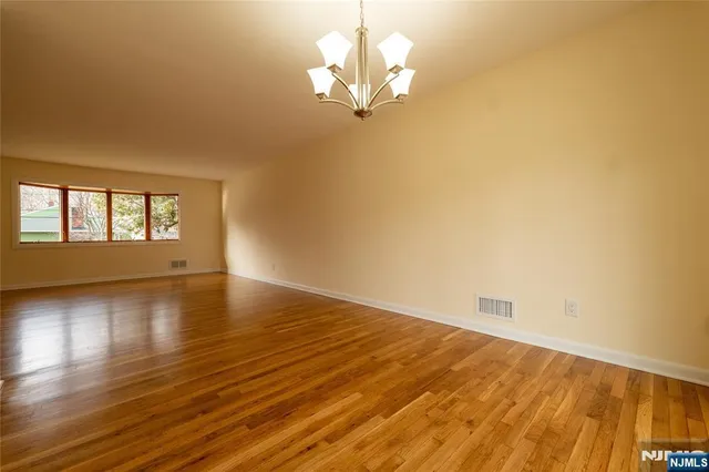 $4,800 | 10 Eastbrook Drive, River Edge, NJ 07661