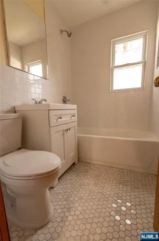 $4,800 | 10 Eastbrook Drive, River Edge, NJ 07661