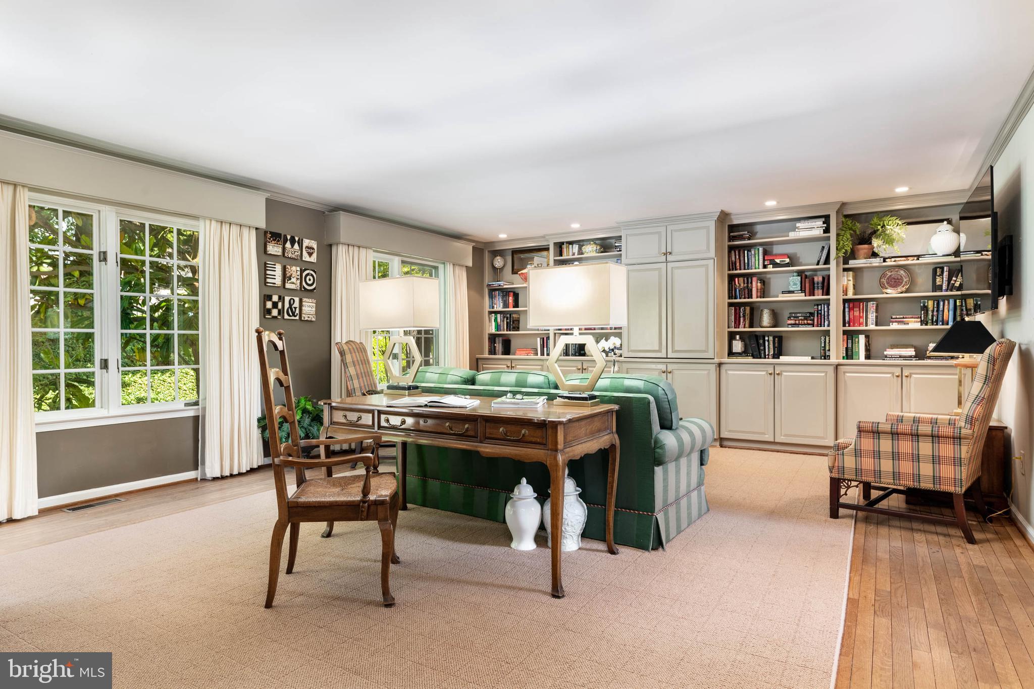 302 Heritage Place Devon, PA 19333 - Photo 4 of 40