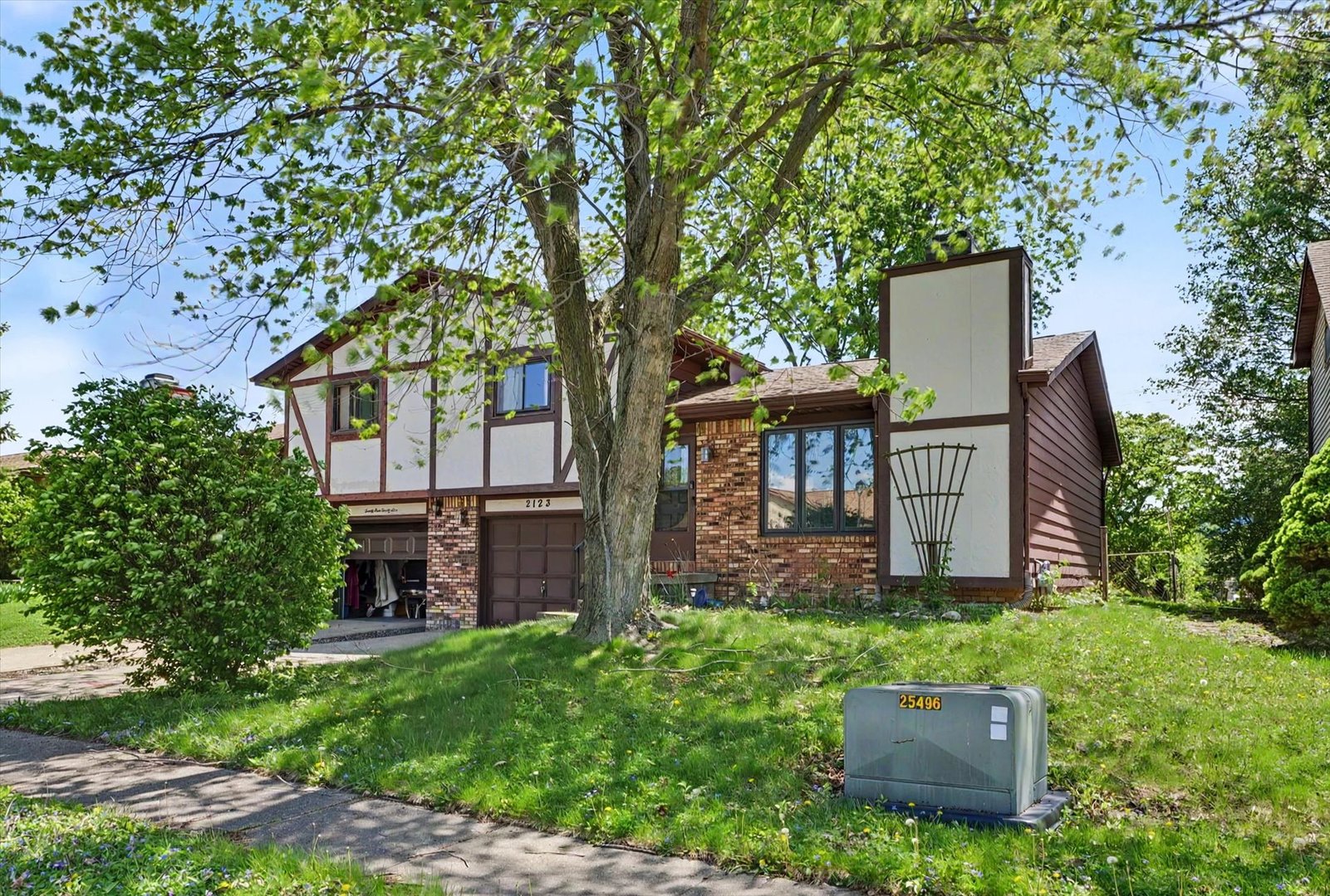 2123 East Mill Stone Road, Unit 2123 Decatur, IL 62526 - Photo 2 of 23