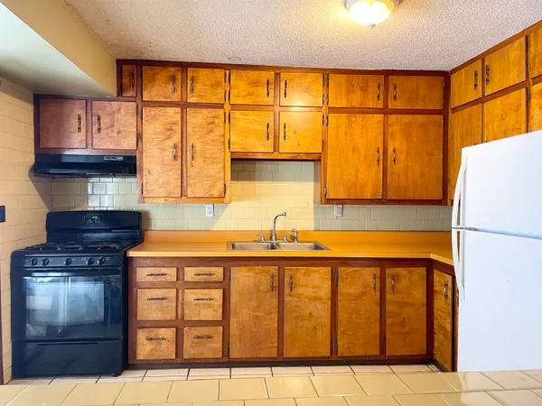 $389,000 | 1422 Cabot Road, Woodbury, VT 05681