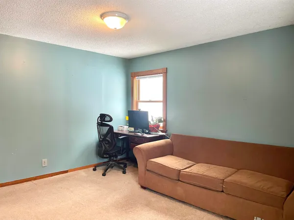 $389,000 | 1422 Cabot Road, Woodbury, VT 05681