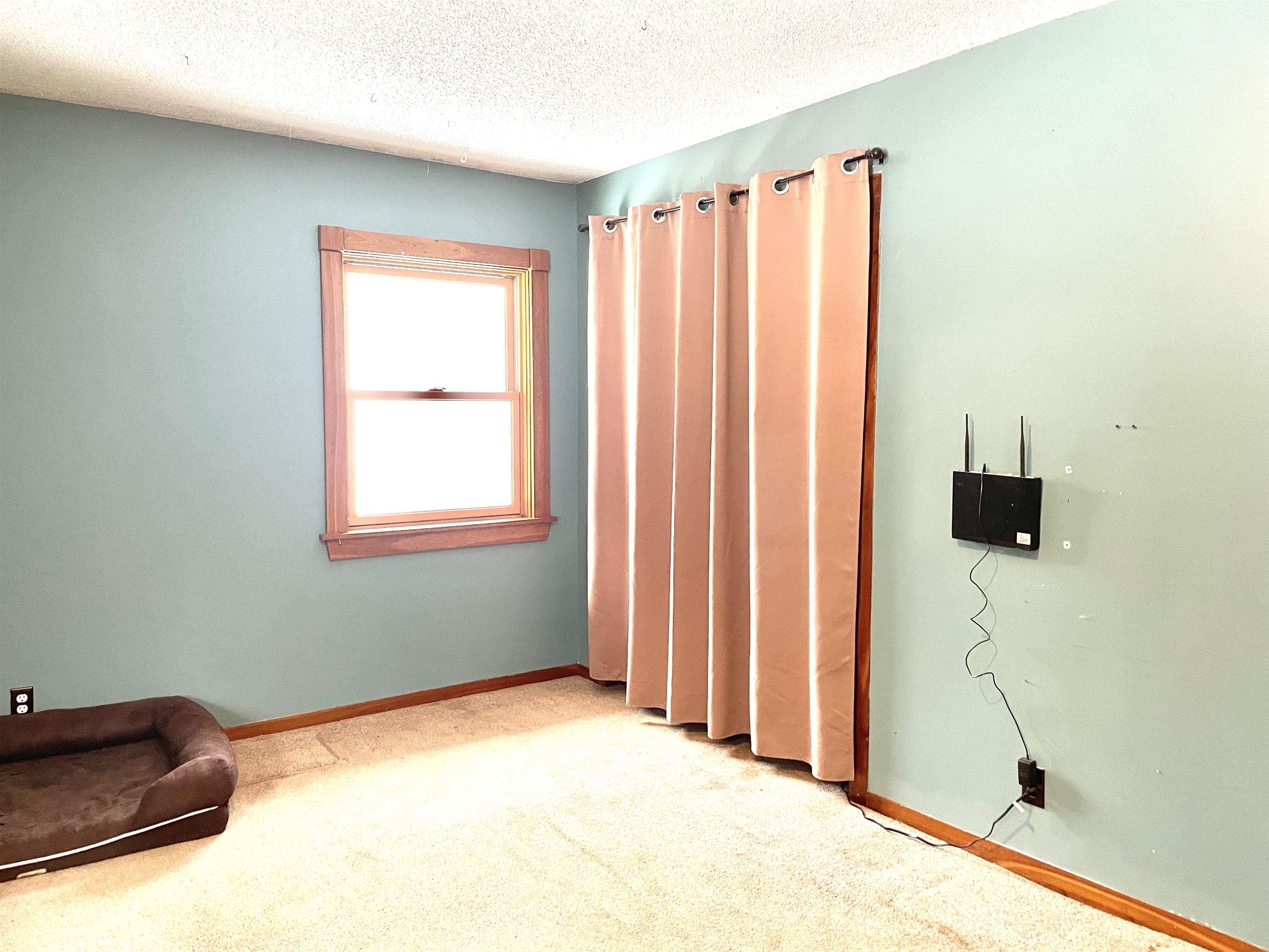 1422 Cabot Road Woodbury, VT 05681 - Photo 19 of 47