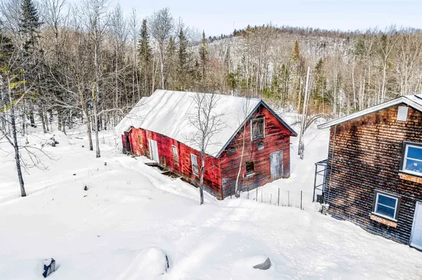 $389,000 | 1422 Cabot Road, Woodbury, VT 05681