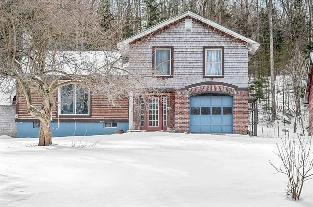 $399,000 | 1422 Cabot Road, Woodbury, VT 05681