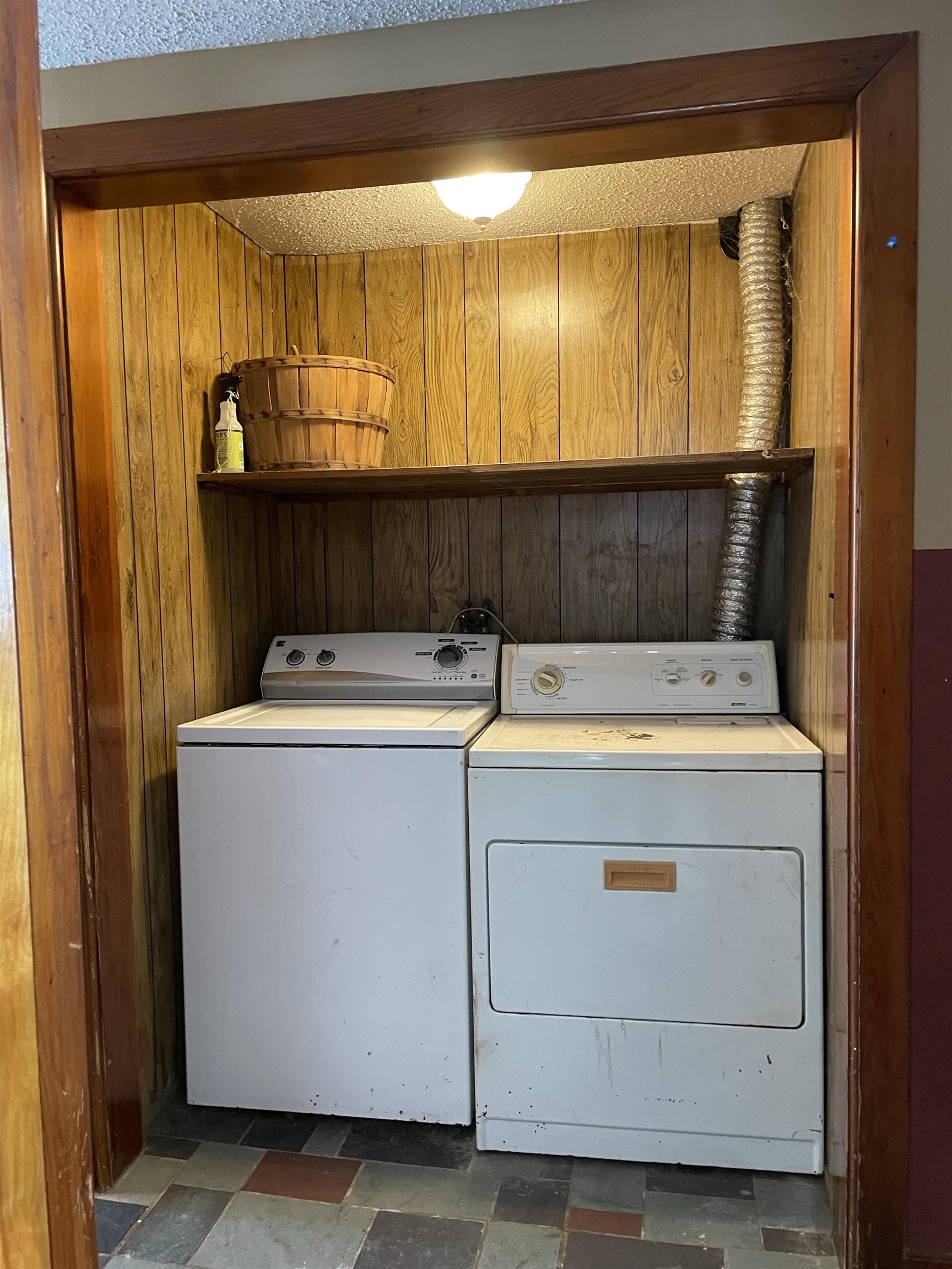 1422 Cabot Road Woodbury, VT 05681 - Photo 37 of 47