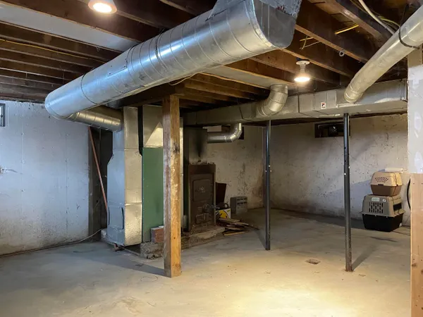 $389,000 | 1422 Cabot Road, Woodbury, VT 05681