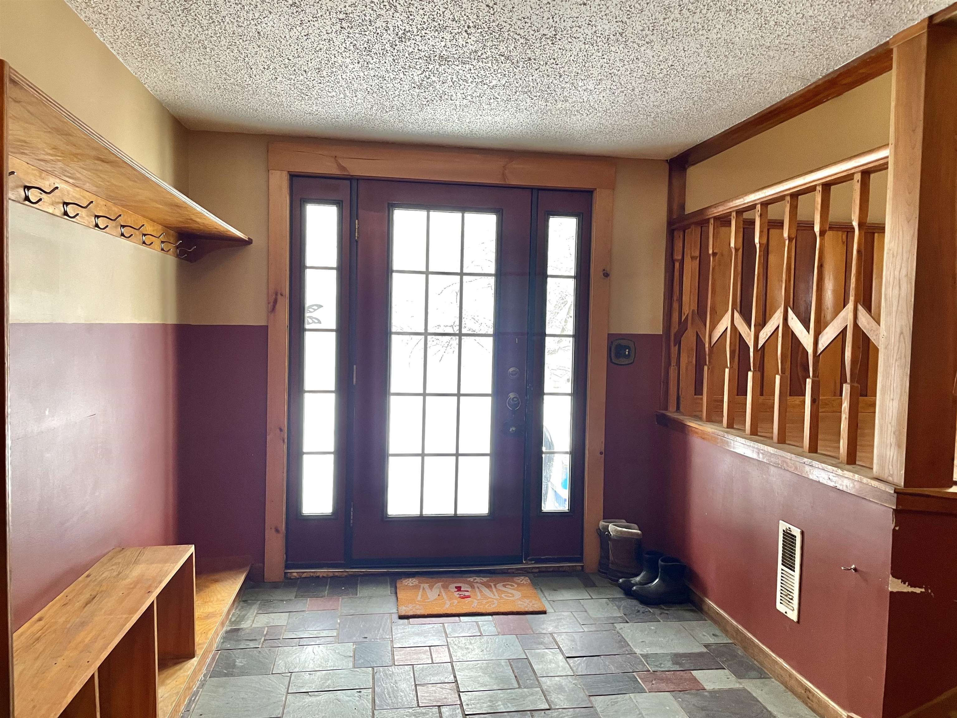 1422 Cabot Road Woodbury, VT 05681 - Photo 5 of 47