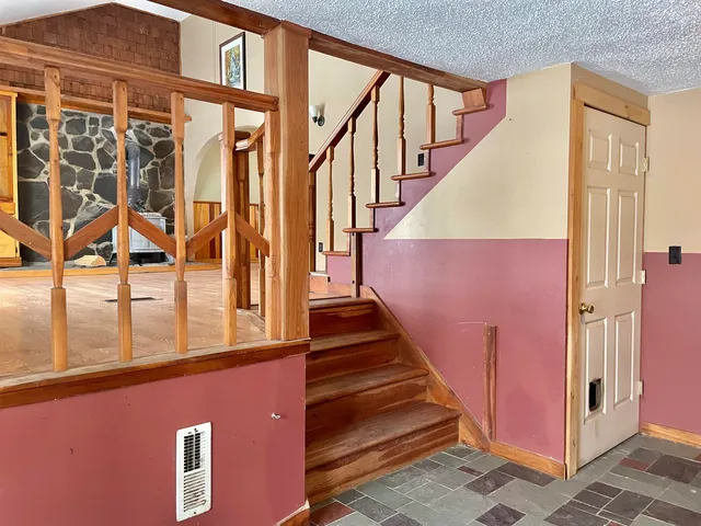 $399,000 | 1422 Cabot Road, Woodbury, VT 05681