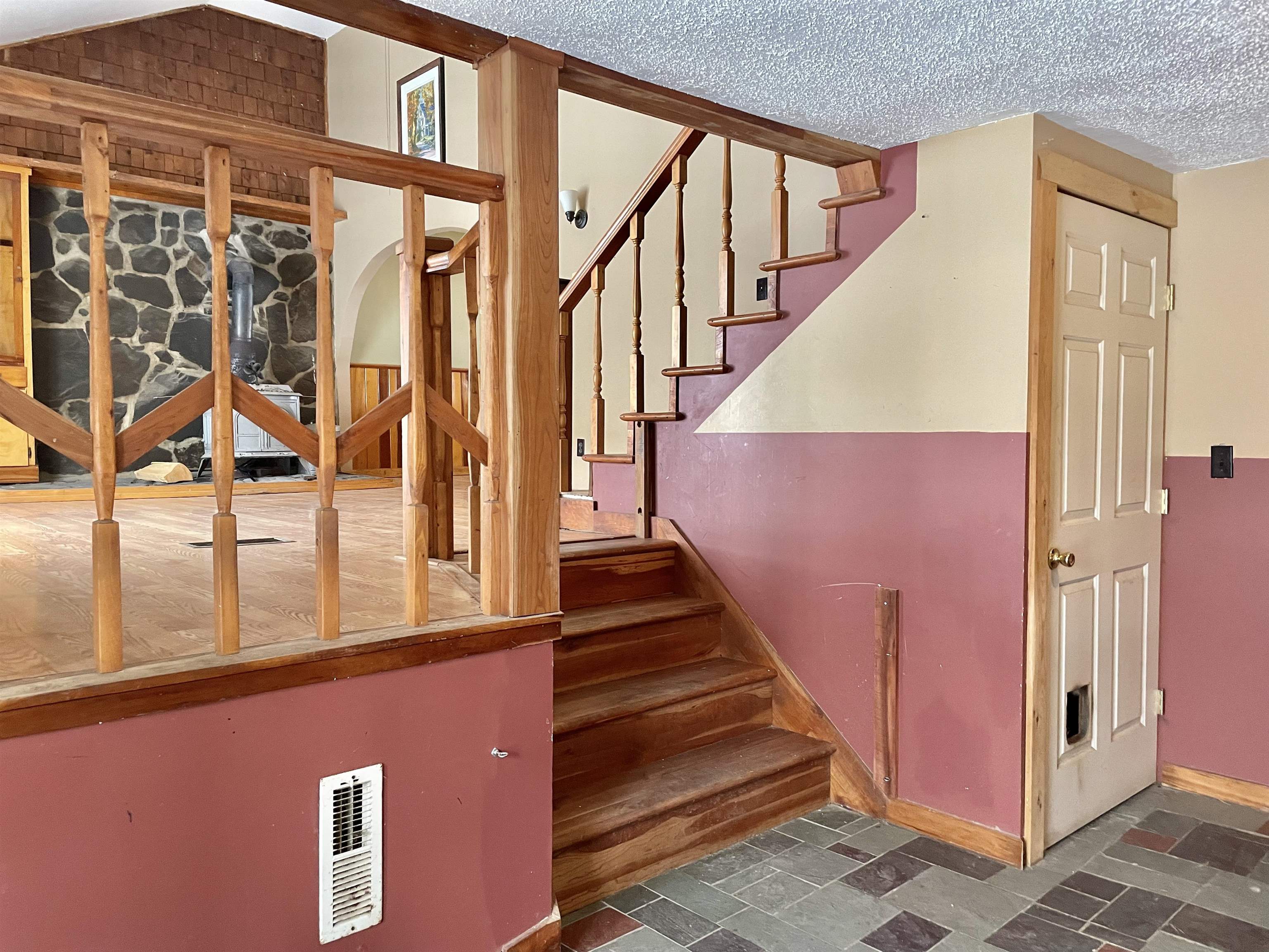 1422 Cabot Road Woodbury, VT 05681 - Photo 6 of 47