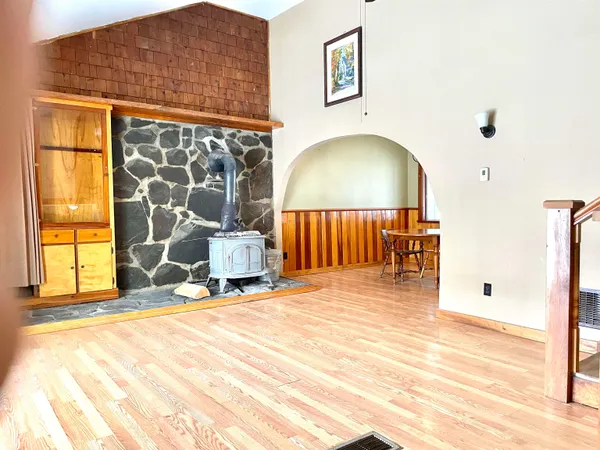 $389,000 | 1422 Cabot Road, Woodbury, VT 05681