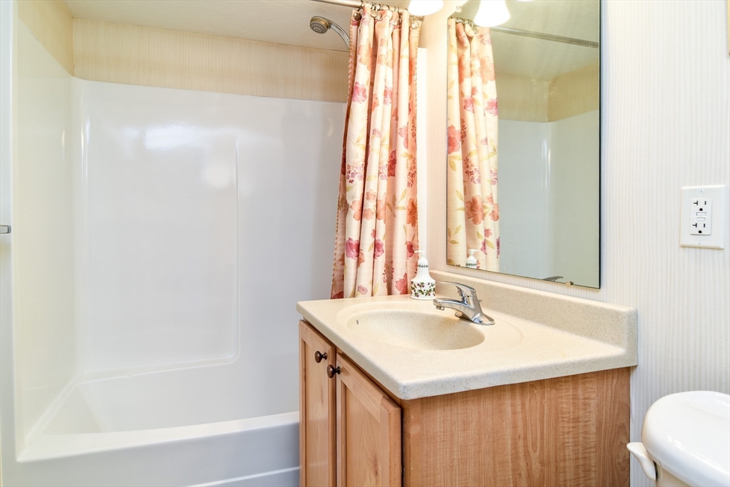 1500 Worcester Road, Unit 426 Framingham, MA 01702 - Photo 18 of 25