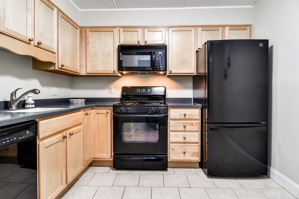 1500 Worcester Road, Unit 426 Framingham, MA 01702 - Photo 9 of 25