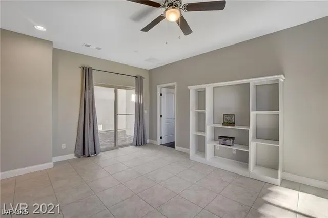 $3,000 | 1062 North Water Street, Henderson, NV 89011