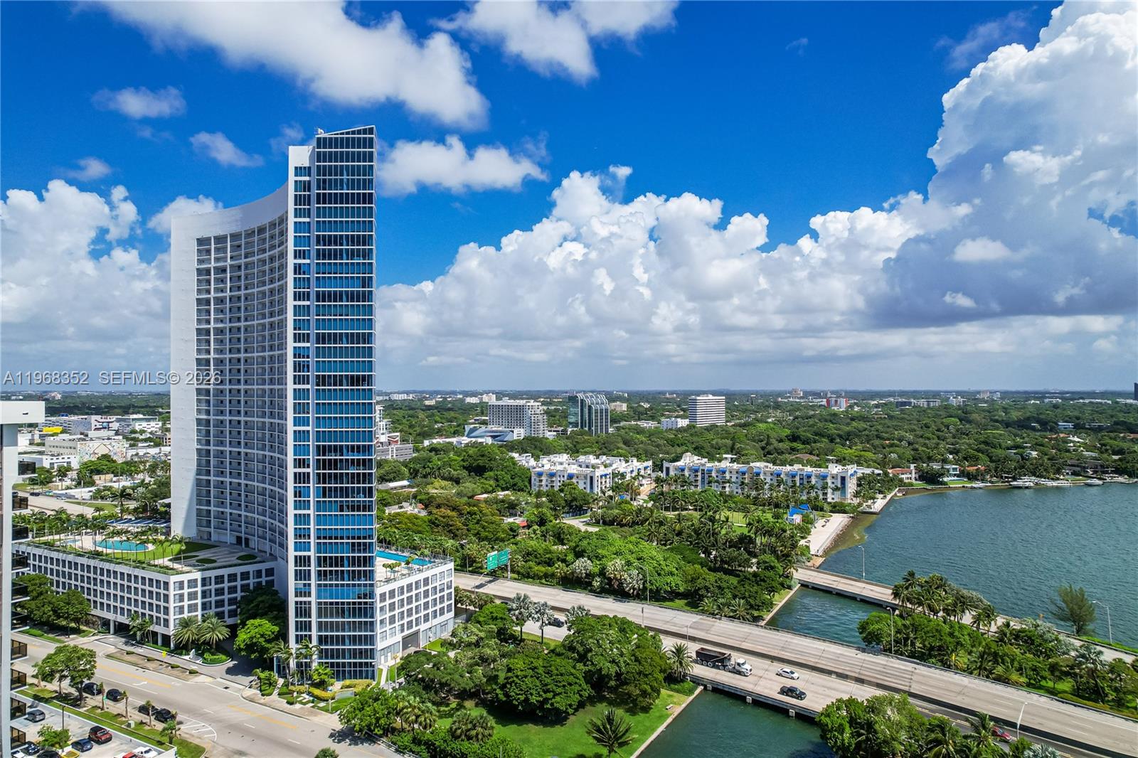 601 Northeast 36th Street, Unit 1412 Miami, FL 33137 - Photo 24 of 41