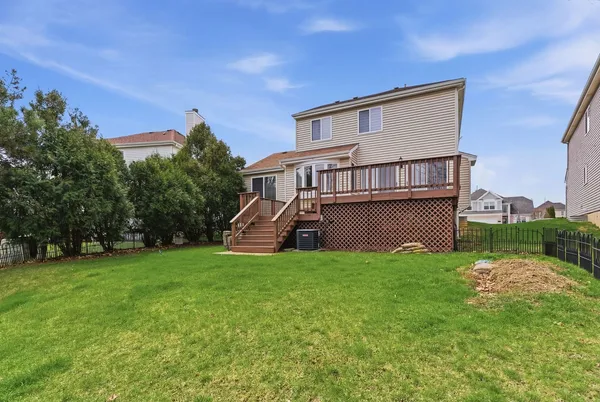 $475,000 | 121 Augusta Drive, Streamwood, IL 60107