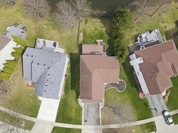 $475,000 | 121 Augusta Drive, Streamwood, IL 60107