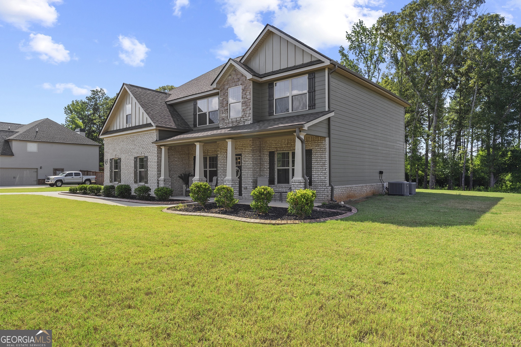 440 Homestead Circle Forsyth, GA 31029 - Photo 3 of 31