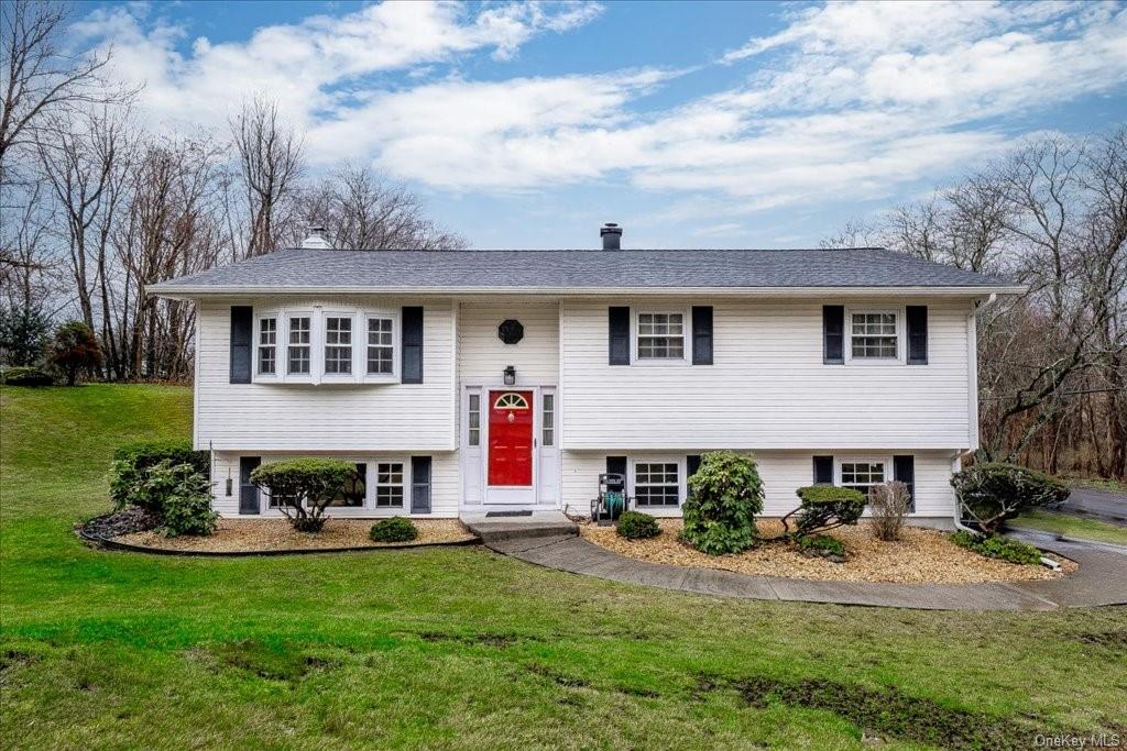 10 Windmill Road, Poughkeepsie, NY 12601 Compass