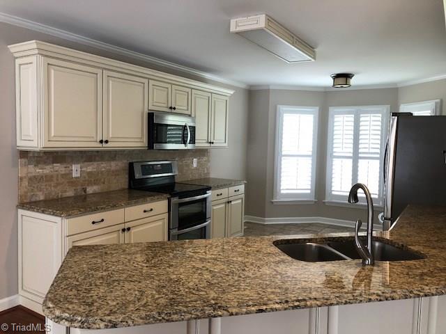 432 Hicks Road Lexington, NC 27295 - Photo 6 of 25 Gallery Image 6