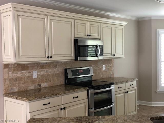 432 Hicks Road Lexington, NC 27295 - Photo 7 of 25 Gallery Image 7