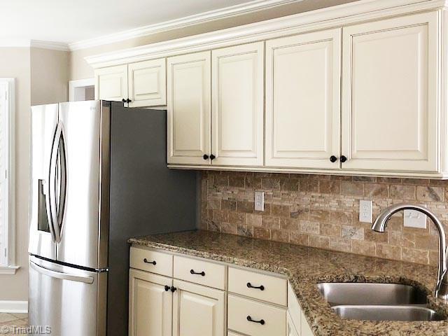 432 Hicks Road Lexington, NC 27295 - Photo 8 of 25 Gallery Image 8