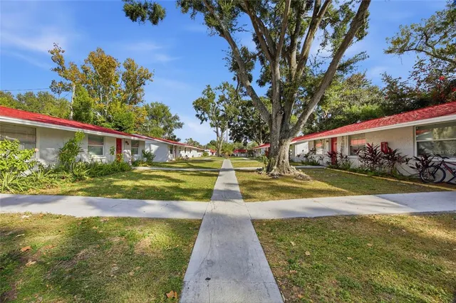 $1,400 | 11733 North 12th Street, Unit H, Tampa, FL 33612