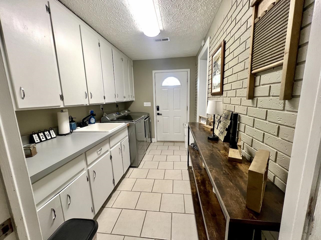 327 West Forestdale Road Ashland, KY 41102 - Photo 20 of 26