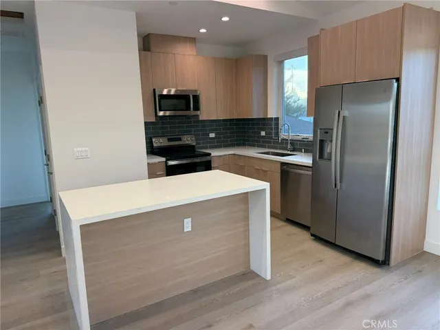 $3,800 | 17816 West Bullock, Encino, CA 91316