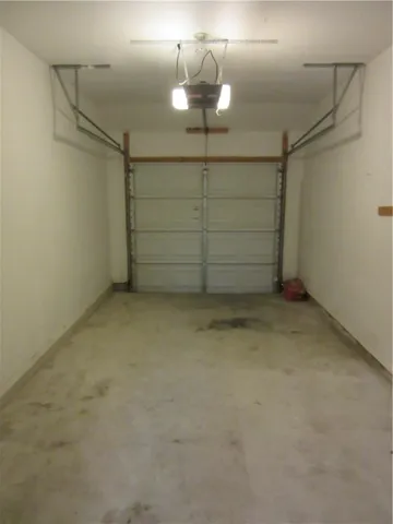a view of a garage