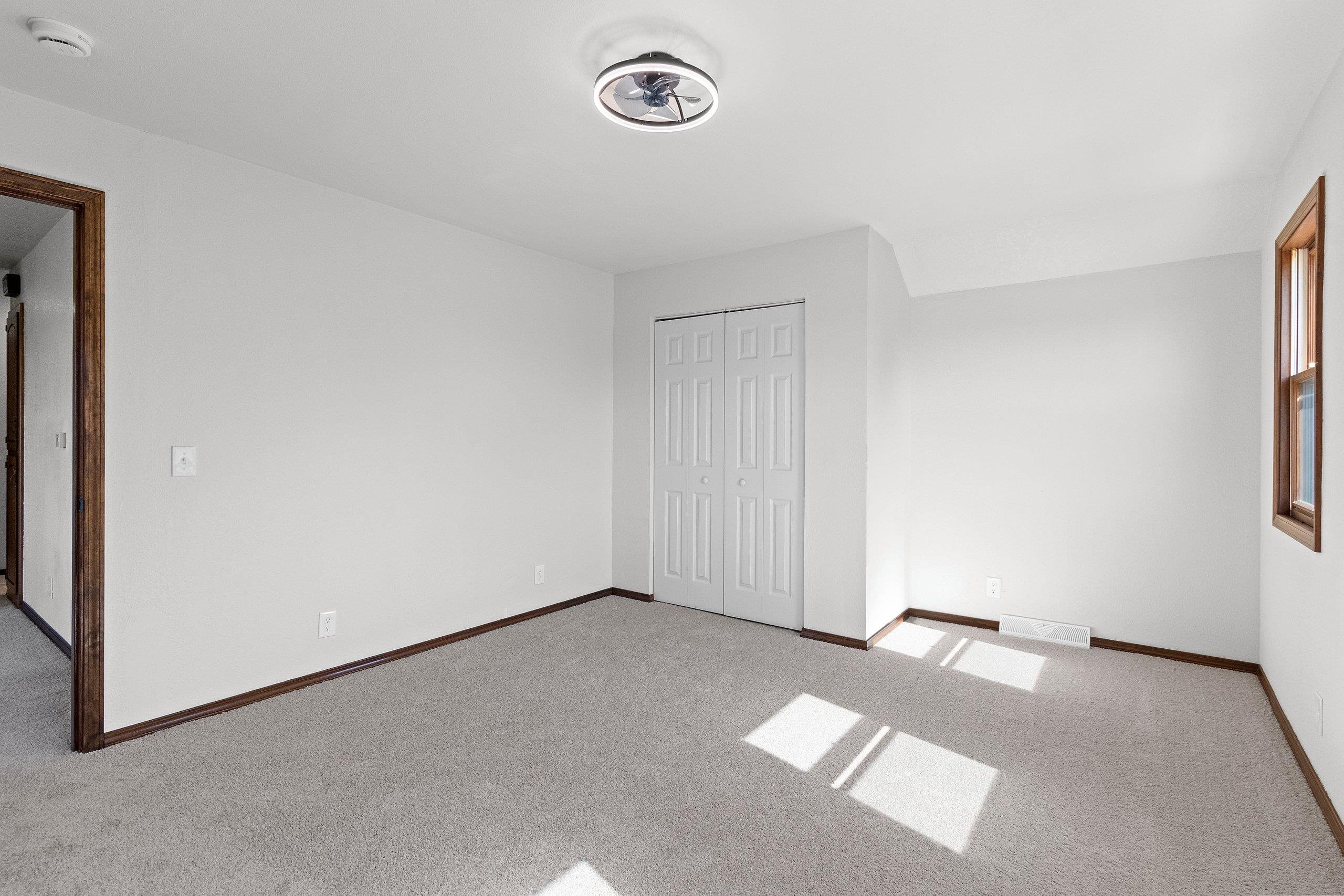 2110 North 8th Street Manitowoc, WI 54220 - Photo 40 of 54