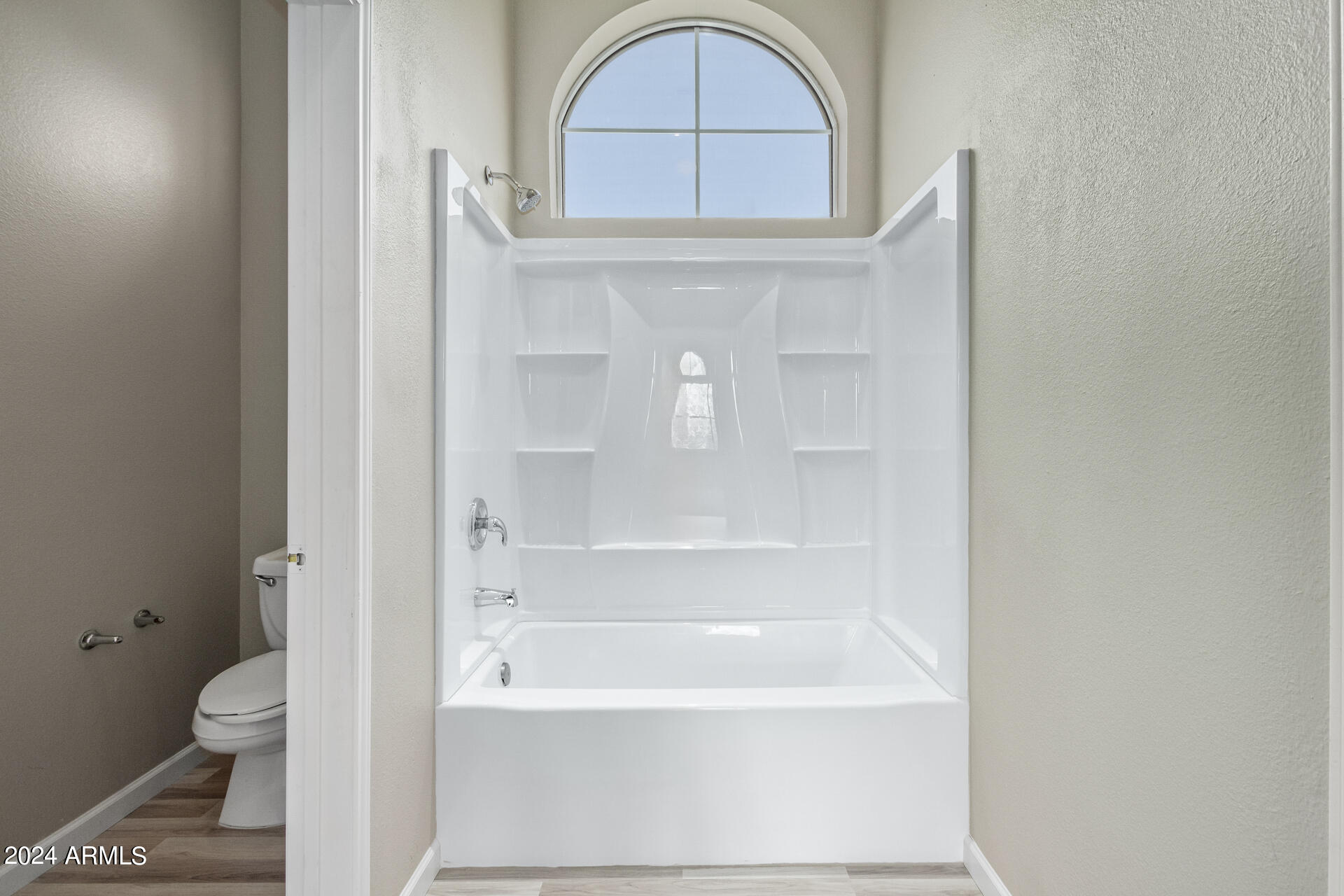 8245 East Bell Road, Unit 248 Scottsdale, AZ 85260 - Photo 12 of 20 Primary Shower