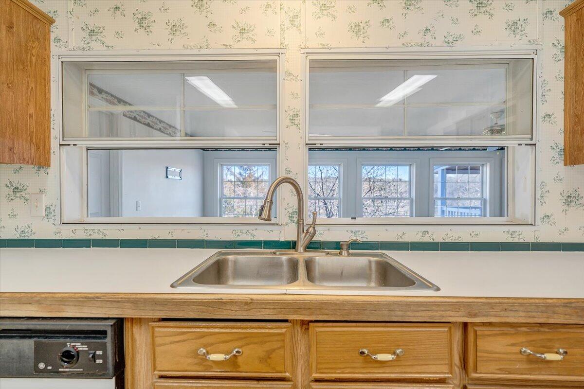 1320 Horseshoe Point Road Henry, VA 24102 - Photo 19 of 85 22-MIB00982