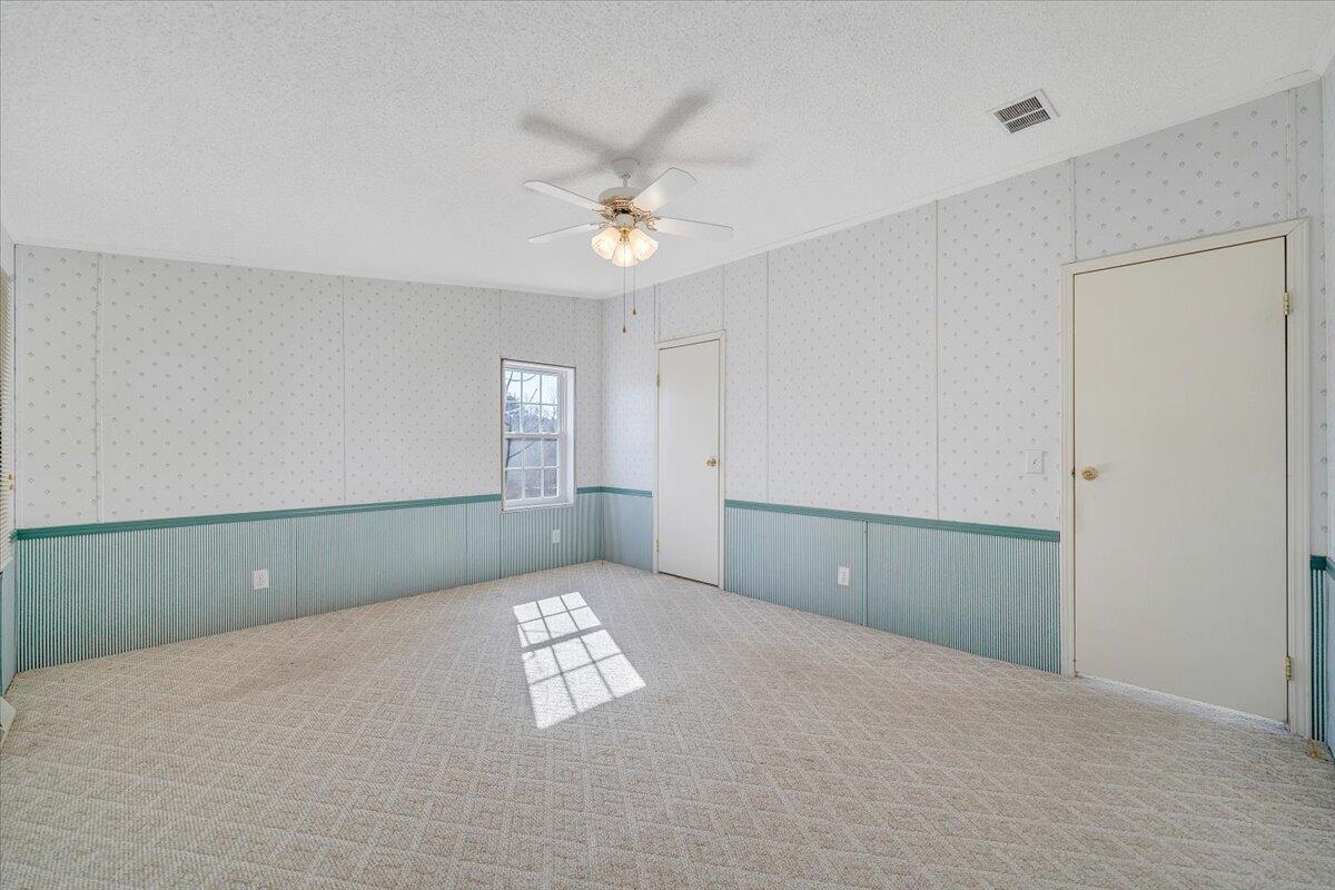 1320 Horseshoe Point Road Henry, VA 24102 - Photo 25 of 85 28-MIB01003