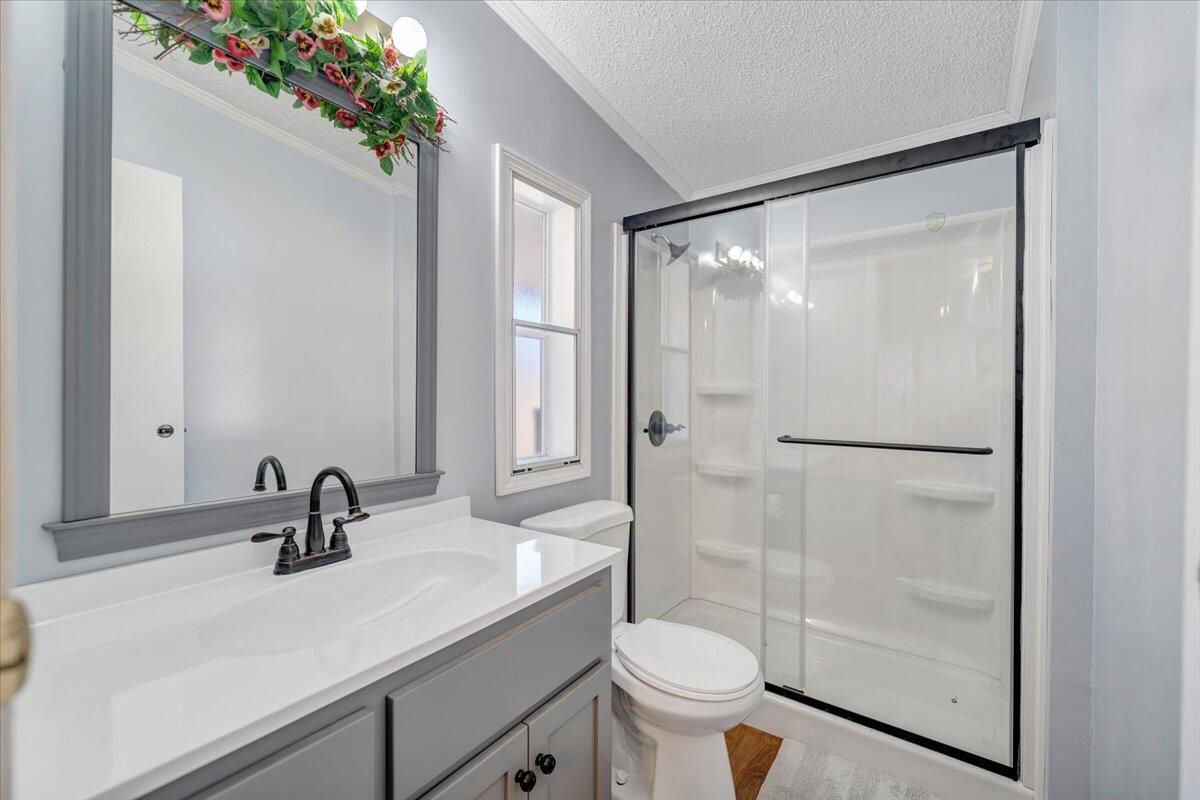 1320 Horseshoe Point Road Henry, VA 24102 - Photo 36 of 85 39-MIB01036