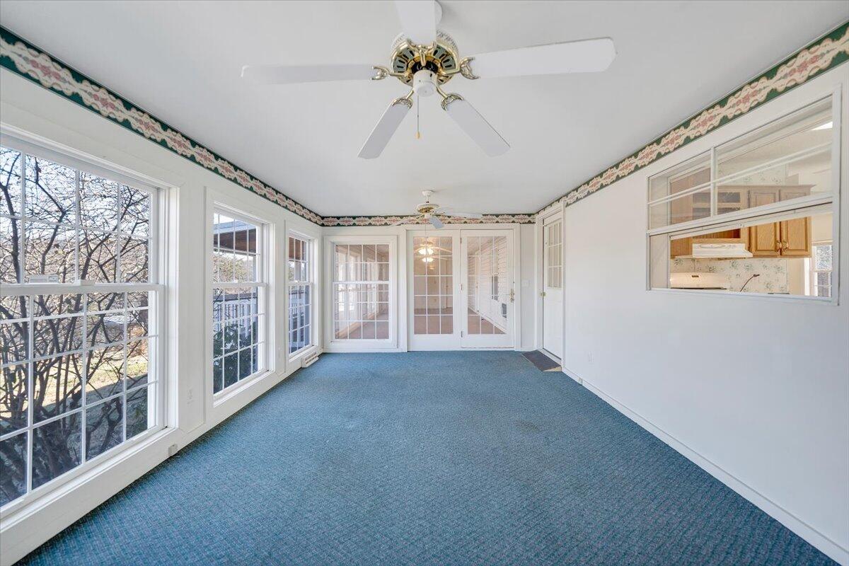 1320 Horseshoe Point Road Henry, VA 24102 - Photo 45 of 85 51-MIB01075