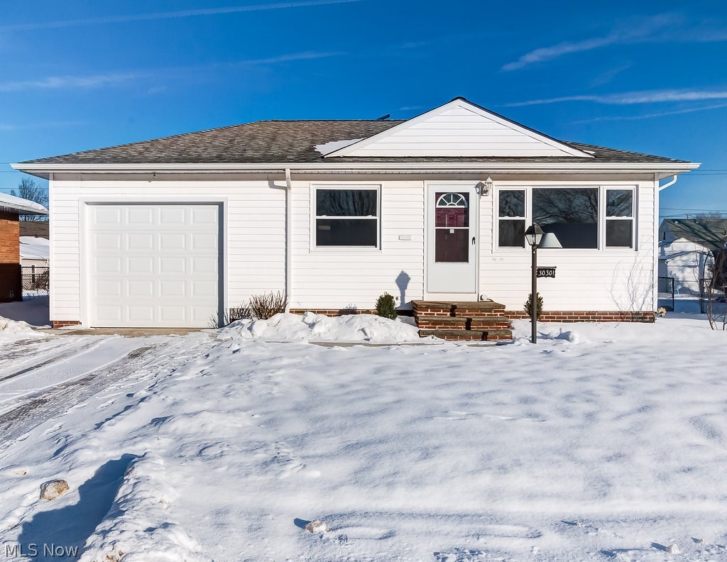 30301 Arnold Road Willowick, OH 44095 - Photo 1 of 25 Gallery Image 1
