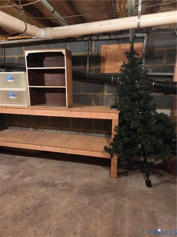 7733 Rock Creek Road Henrico, VA 23229 - Photo 68 of 73 Storage