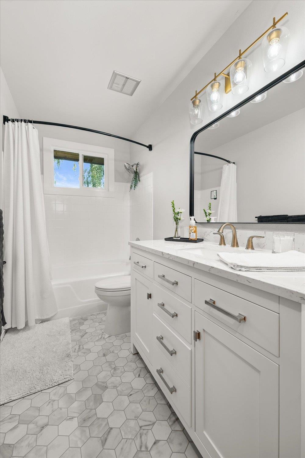 10530 North Overview Circle Spokane, WA 99217 - Photo 19 of 39 Gallery Image 19