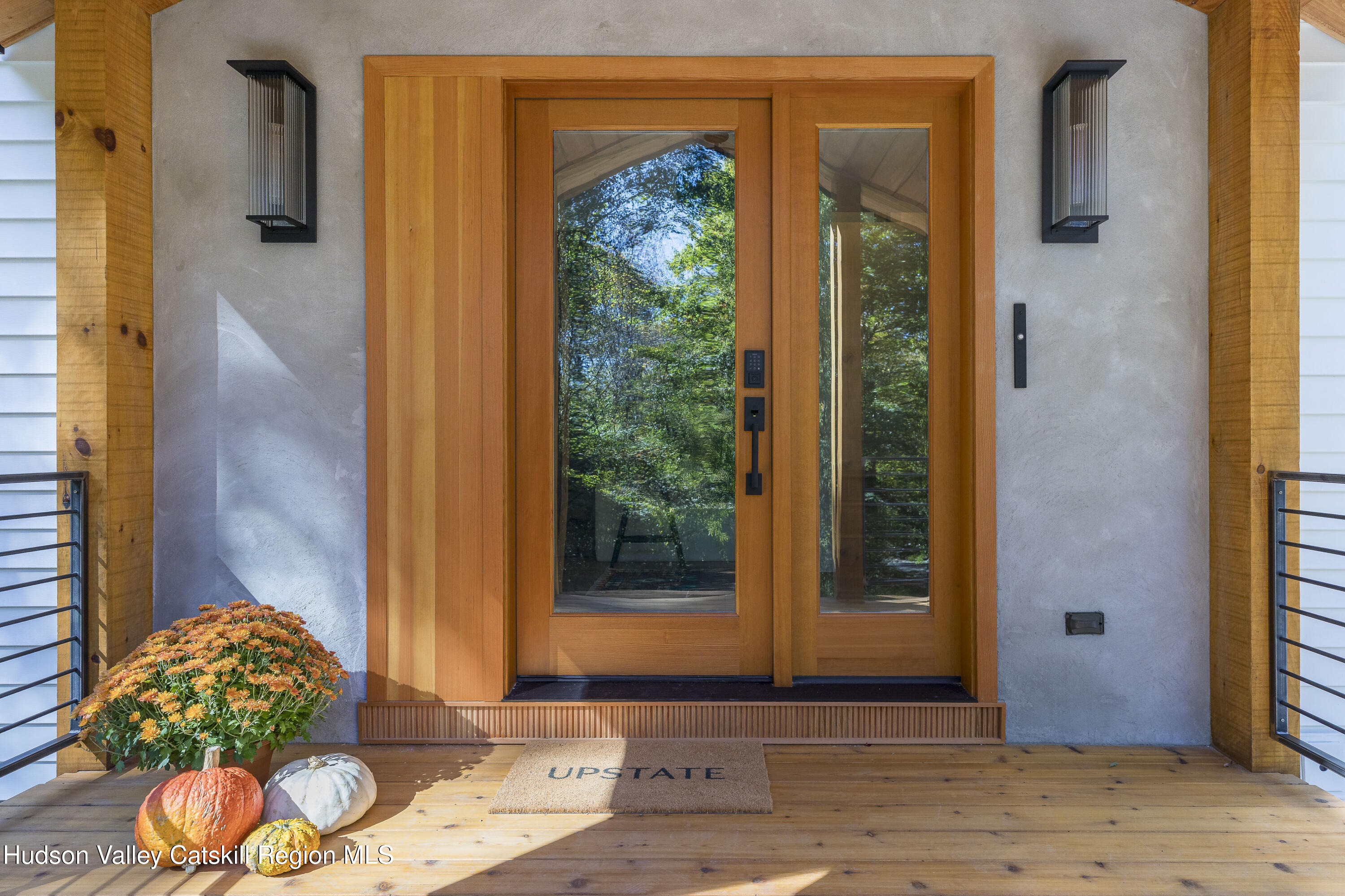 520 Plutarch Road New Paltz, NY 12561 - Photo 10 of 39 10 (1)