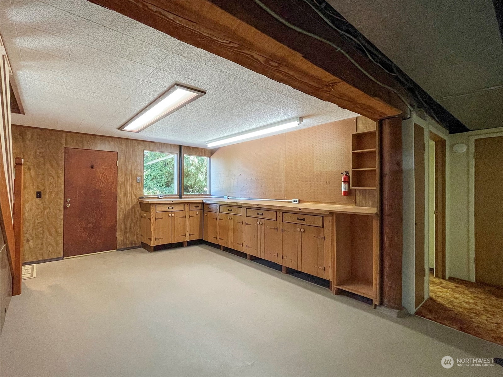 4217 South Bean Road Port Angeles, WA 98363 - Photo 25 of 40 a view of an empty room with a window