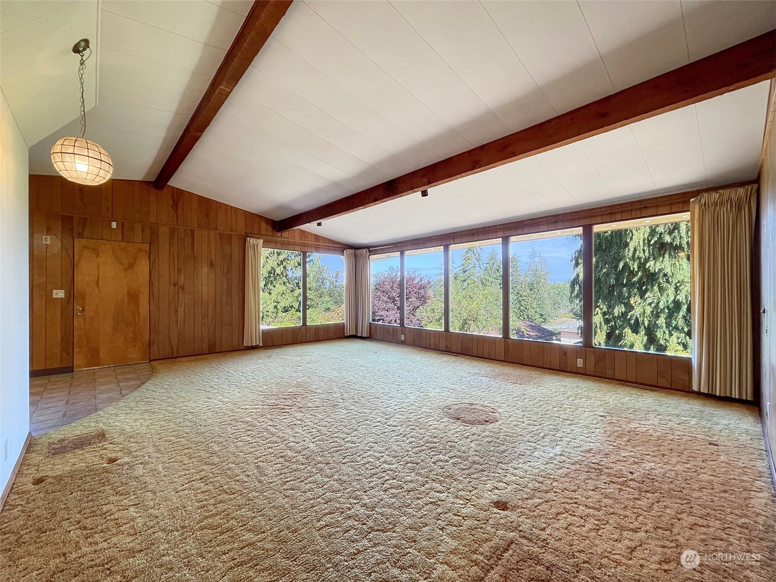 4217 South Bean Road Port Angeles, WA 98363 - Photo 5 of 40 a view of an empty room with a window