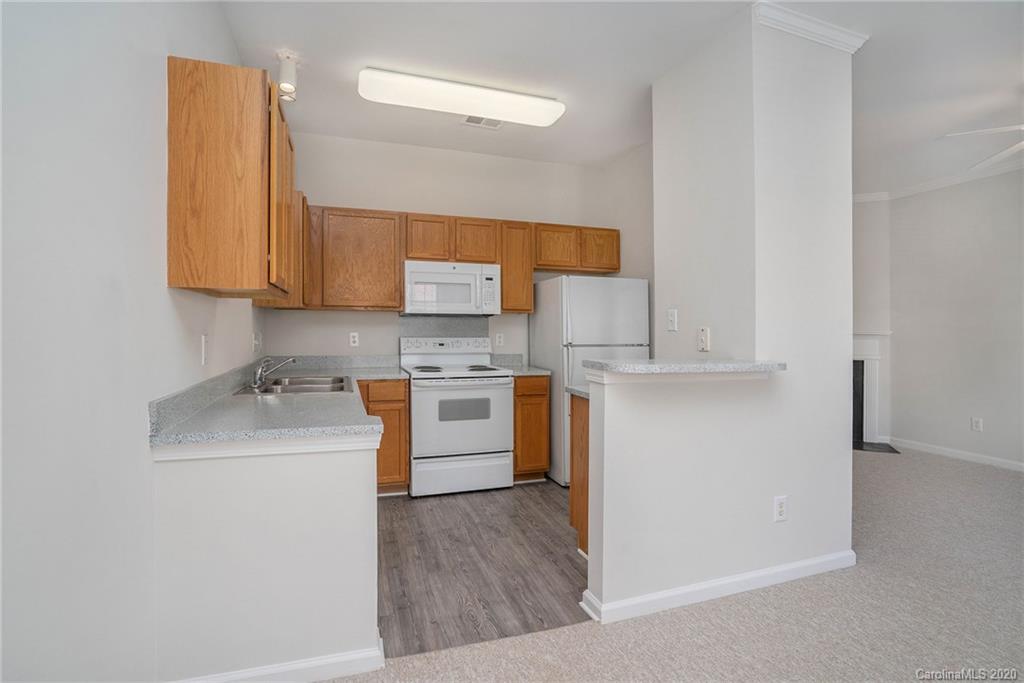 2145 Lennox Square Road Charlotte, NC 28210 - Photo 10 of 30 Gallery Image 10