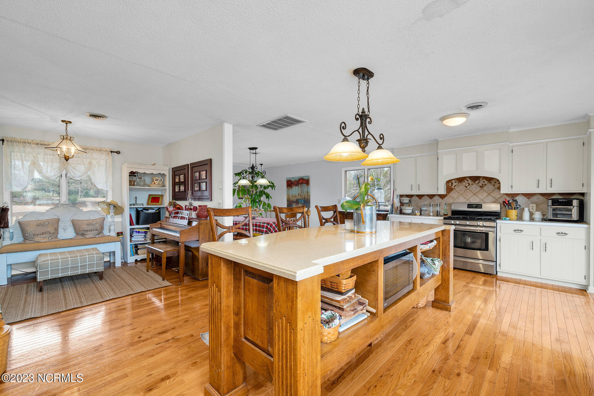 663 Hughes Road Hampstead, NC 28443 - Photo 12 of 52 663Hughes11