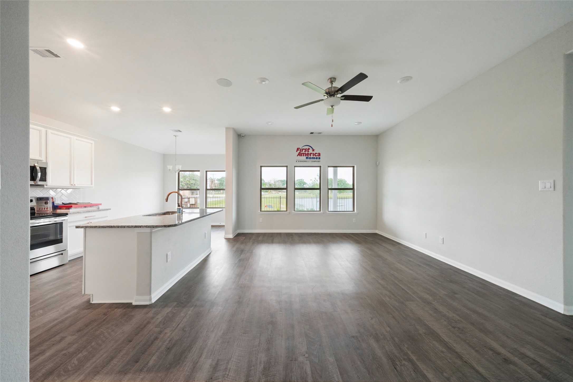 600 Danielle Dayton, TX 77535 - Photo 8 of 19 Representative Photo. Not Actual Home.