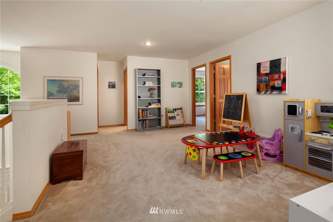 3412 Northeast 21st Street Renton, WA 98056 - Photo 14 of 25 Gallery Image 14