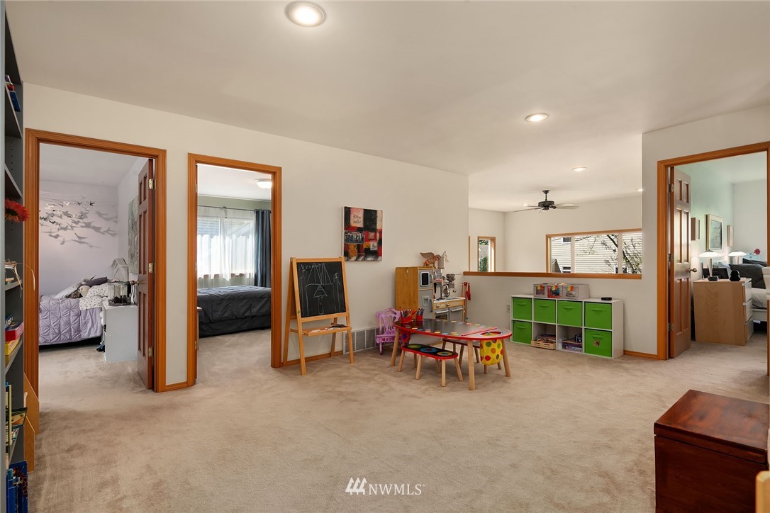 3412 Northeast 21st Street Renton, WA 98056 - Photo 15 of 25 Gallery Image 15