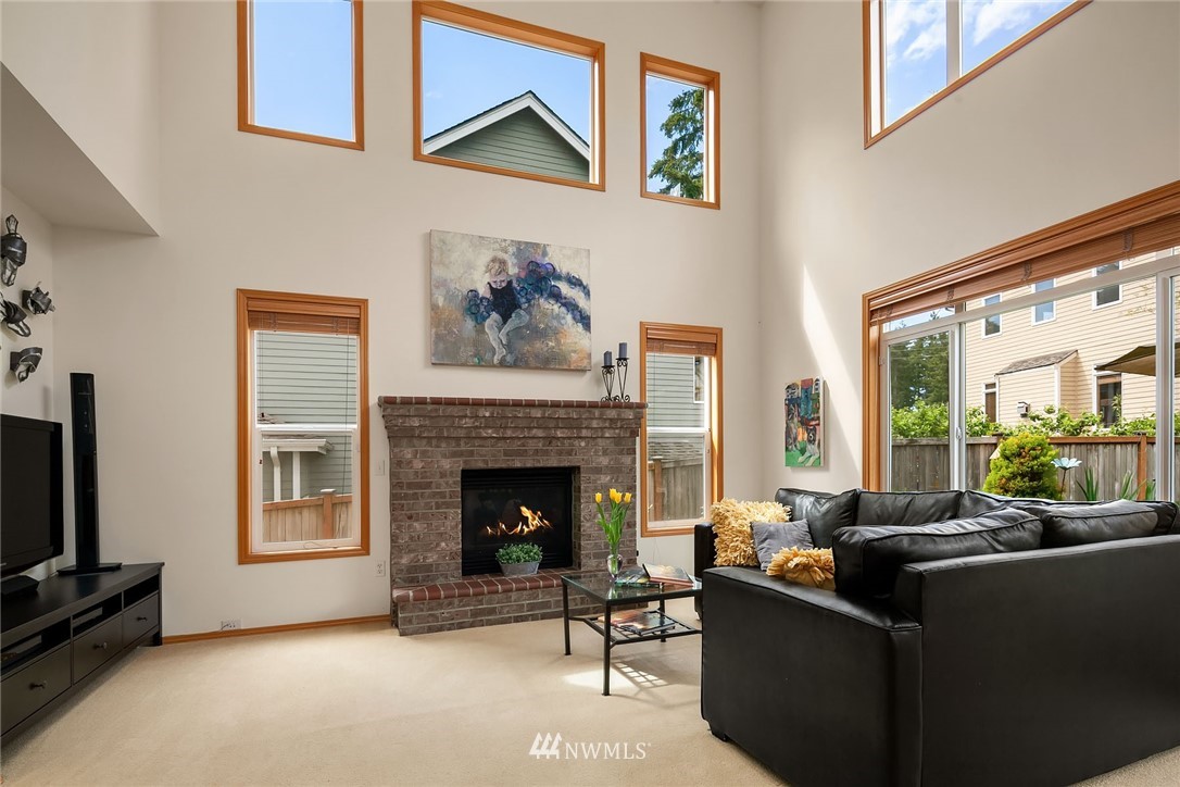 3412 Northeast 21st Street Renton, WA 98056 - Photo 3 of 25 Gallery Image 3