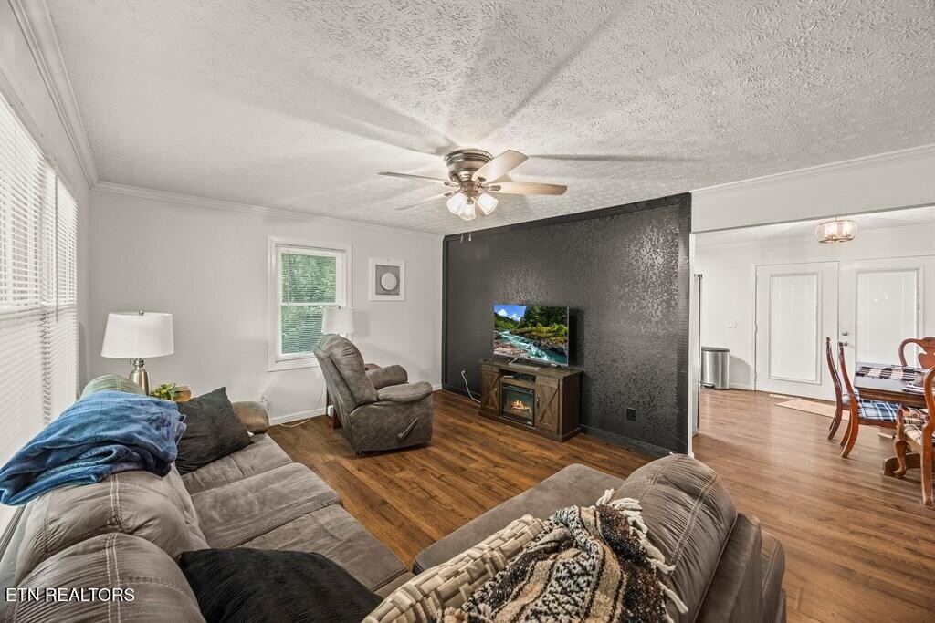 121 Ashley Road Jamestown, TN 38556 - Photo 2 of 24