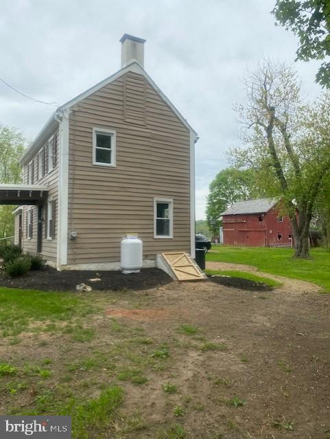 1823 Forest Grove Road New Hope, PA 18938 - Photo 5 of 7 Side View
